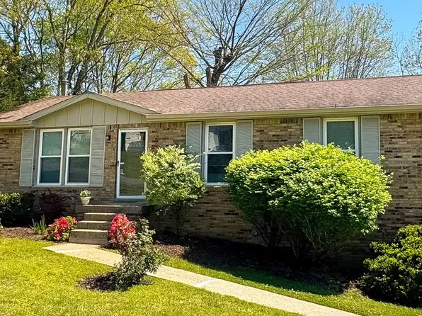 630 Debbie Dr, Hermitage, TN 37076