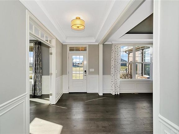 3rd image of 5934 Tilbury Trl