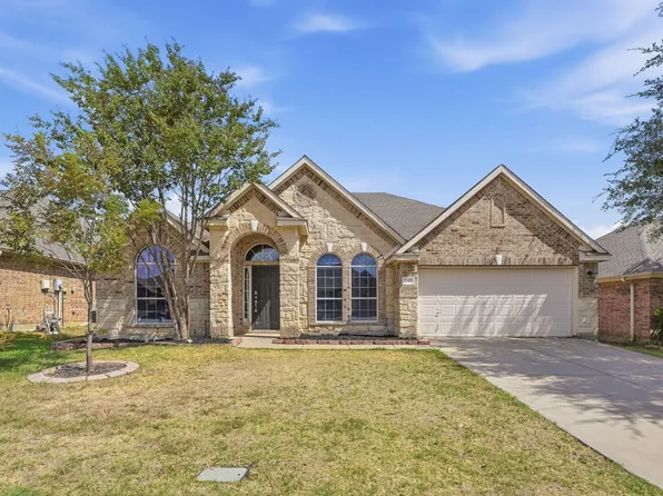 240 Cedar Crest Dr, Justin, TX 76247