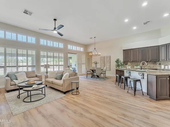 6840 E MIRABEL Avenue, Mesa, AZ 85209