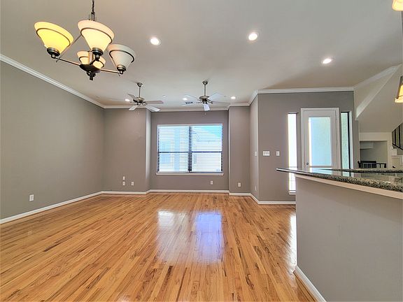 living room_02282022