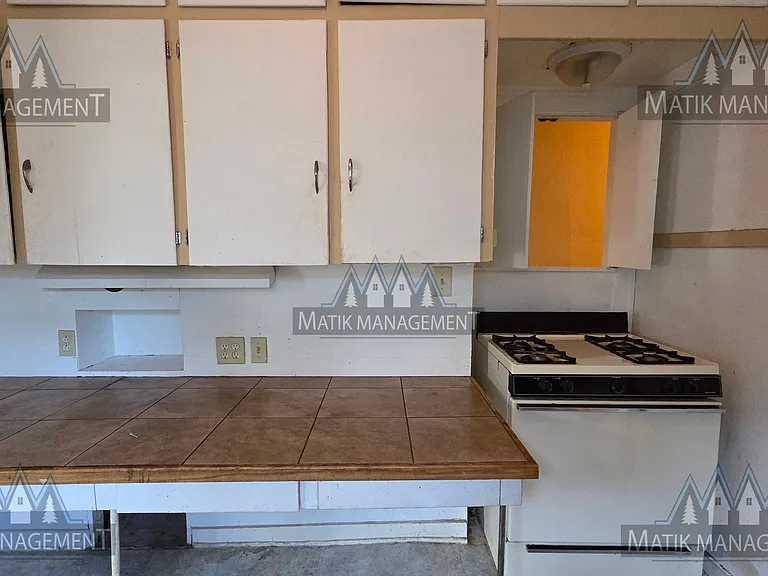 16 9th Ave NE #1 — Photo 19