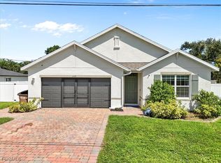 1439 SE 18th St, Cape Coral, FL 33990