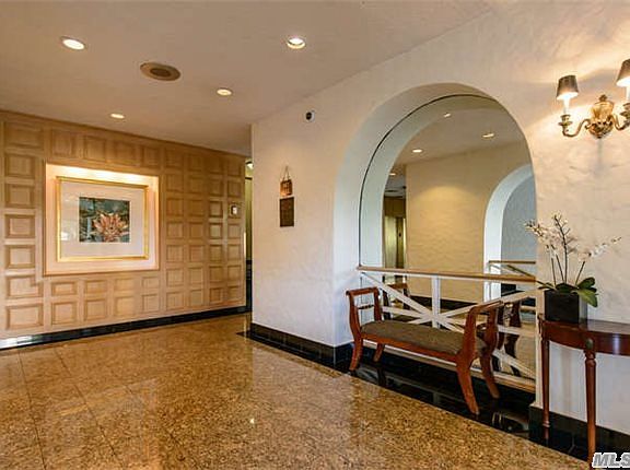 4th image of 1815 215th St APT 8L