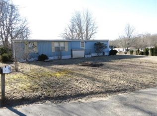 31 Skylark Rd, Colchester, CT 06415