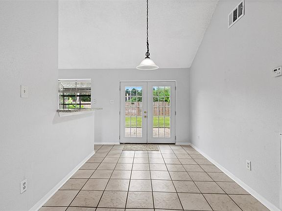 5th image of 3105 Wood Fox Dr
