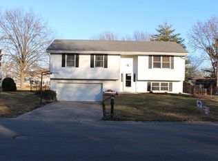 208 Rutgers, Sherman, IL 62684