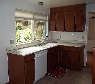3rd image of 3327 S 255th St