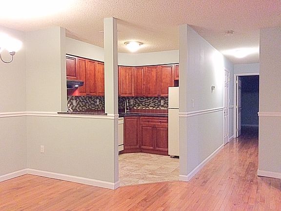 2nd image of 1811 Aspen Dr