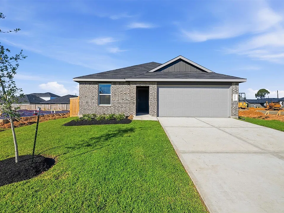 40539 Clover Willow Dr