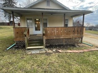 249 Green St, Barberton, OH 44203
