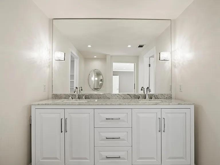 1210 Swarthmore Dr — Photo 36