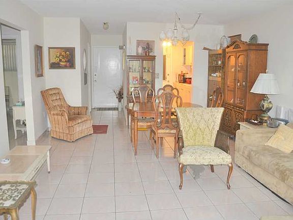3rd image of 16701 NE 13th Ave APT 101