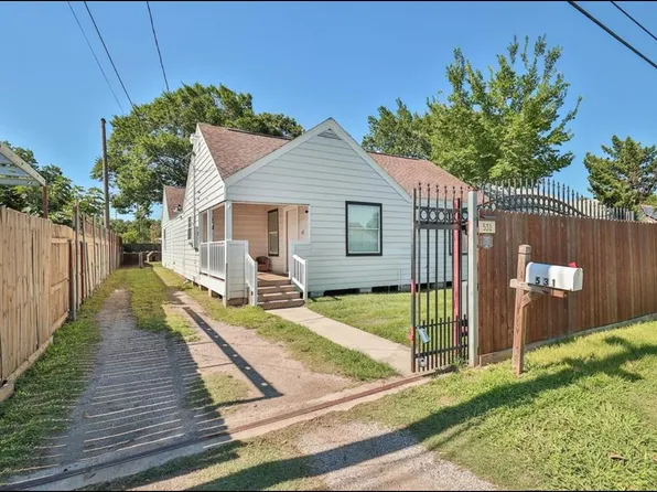 531 Dogwood St, Houston, TX 77022