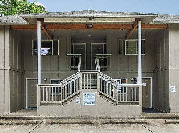 2nd image of 840 W 4th Aly APT 4