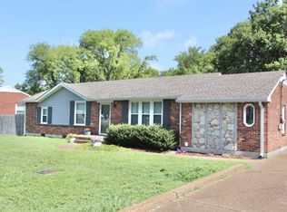 718 Harding Pl, Nashville, TN 37211