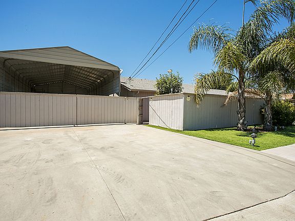 2nd image of 17209 Cal Dr