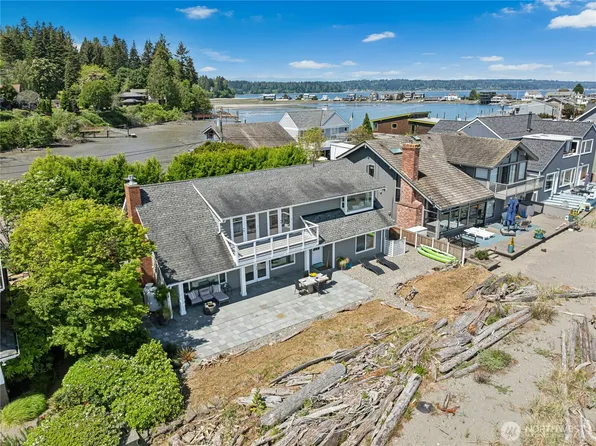15628 Point Monroe Drive NE, Bainbridge Island, WA 98110