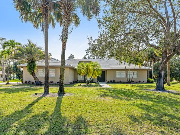 13724 Doubletree Trl