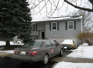 330 Waxwing Ave, Naperville, IL