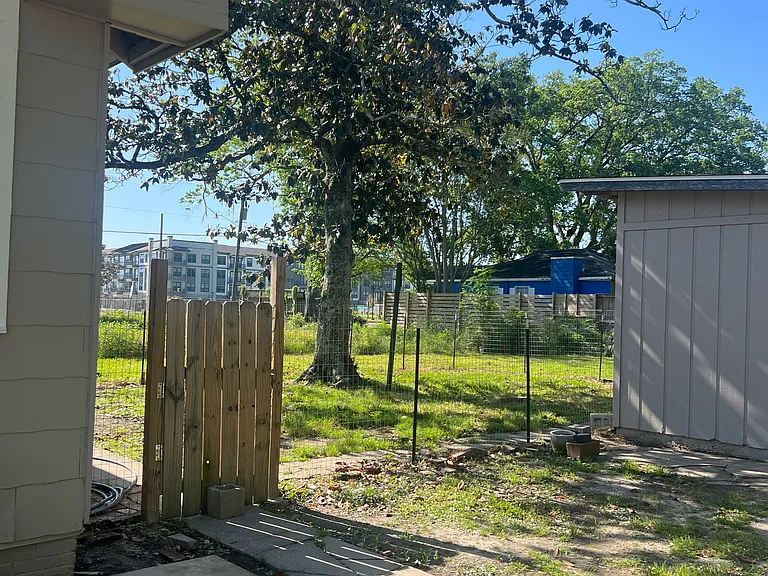 Perkins Rd — Photo 9