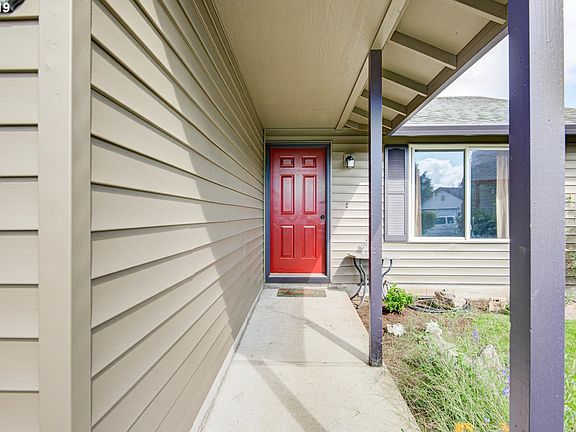 5th image of 15812 NE 86th Cir