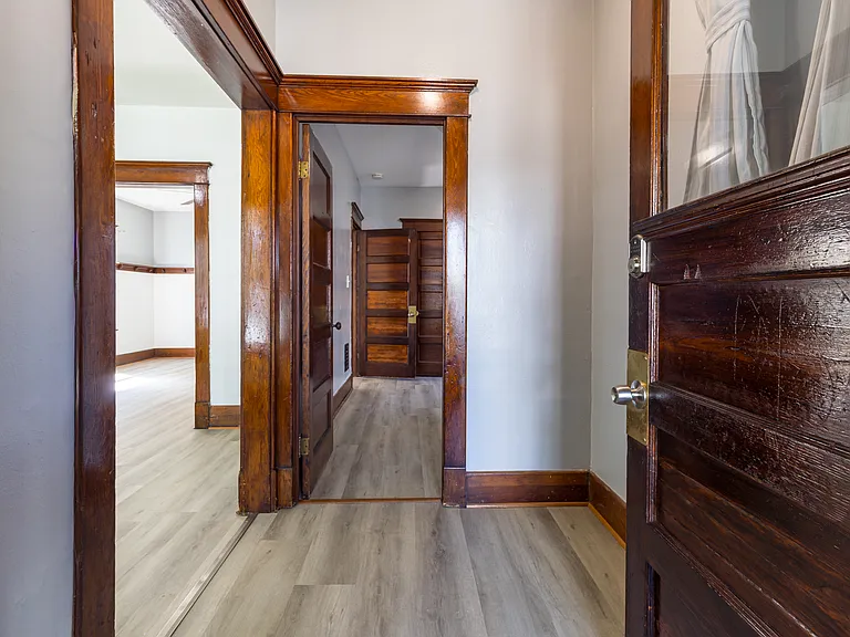 159 Royal Ave #1 — Photo 1