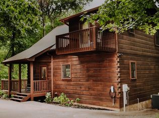 890 Brittney Dr, Blue Ridge, GA 30513