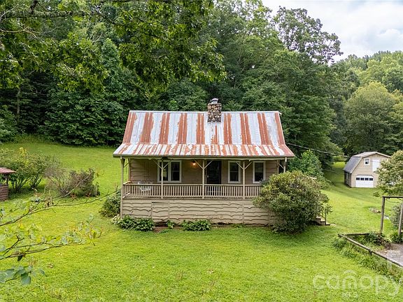 4th image of 2027 Stamey Branch Rd