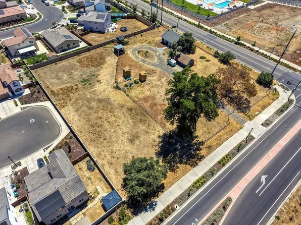 19435 East St, Woodland, CA 95776