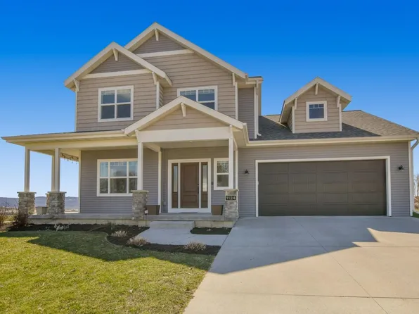 1124 21st St, Baraboo, WI 53913