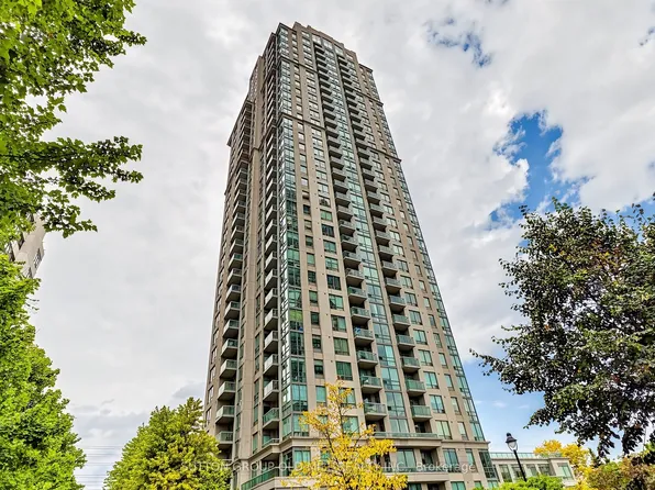 3504 Hurontario St #3109, Mississauga, ON L5B 0B9