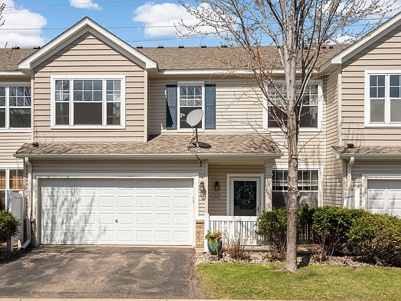 2nd image of 1572 Countryside Dr