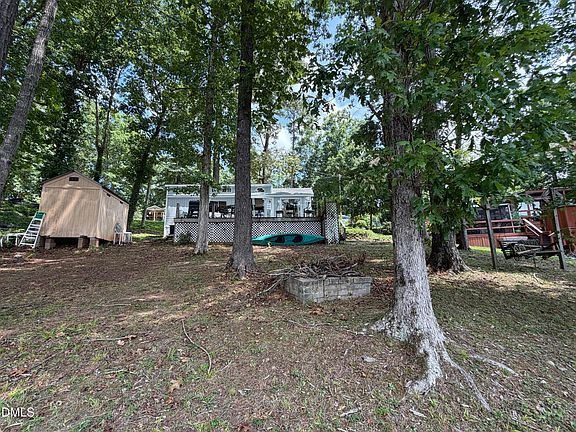 4th image of 126 Big Horn Dr