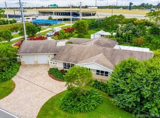 11200 Tara Dr, Plantation, FL 33325