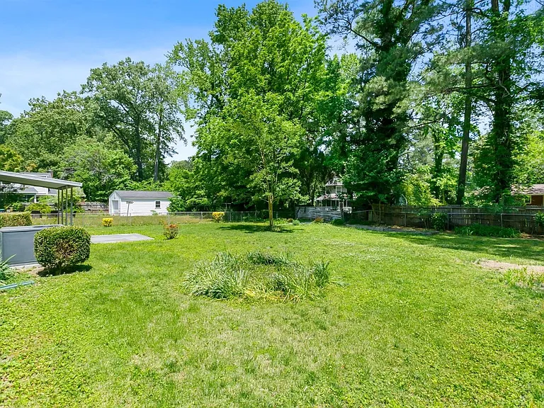 208 Longhill Rd — Photo 29