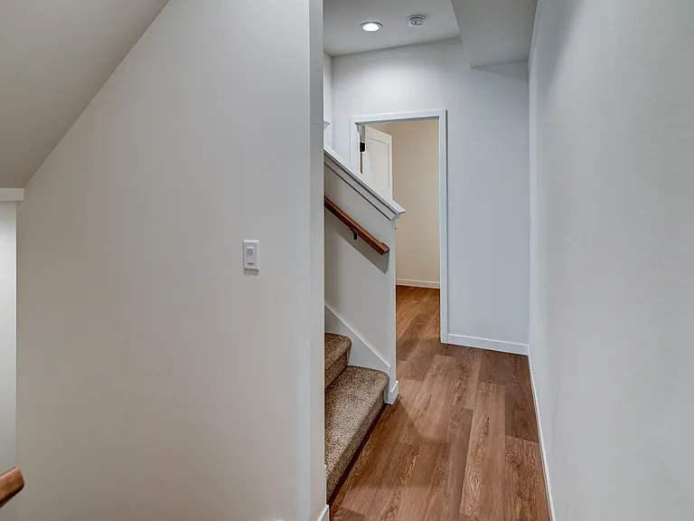 4877 Lacy Rd — Photo 8