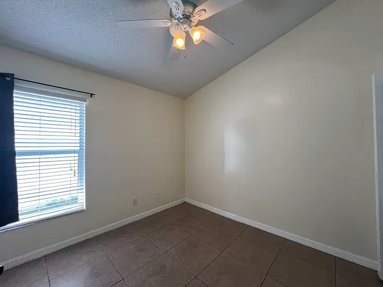 10014 Rivers Pointe Dr — Photo 11