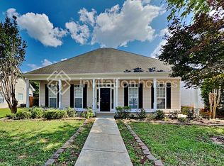 2015 Towne Park Dr, McDonough, GA 30252