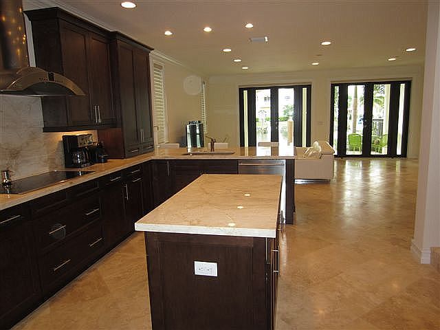 1st image of 103 Isle Of Venice Dr