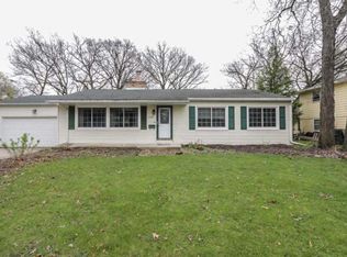 1505 Woodvale Dr, Madison, WI 53716