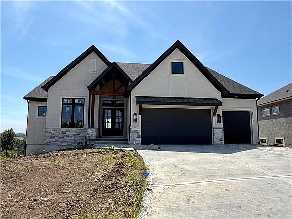 4th image of 25517 W 114th Ter