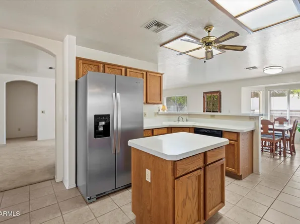 63 W LOS ARBOLES Drive, Tempe, AZ 85284