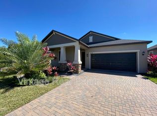 10049 Victory Gallop Loop, Ruskin, FL 33573