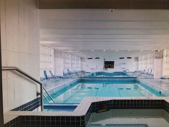 5th image of 535 N Michigan Ave APT 1115
