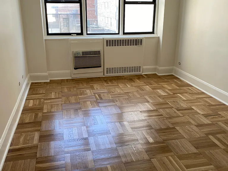 435 E 79th St #8U — Photo 6