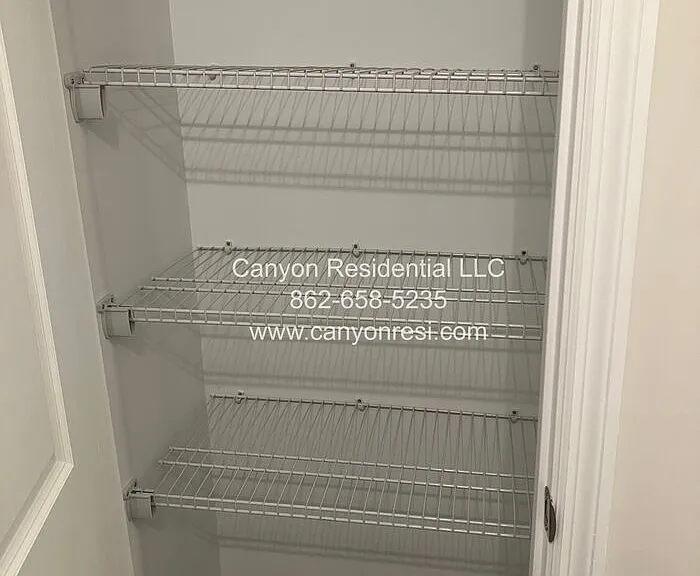 210 Pine Island Ave — Photo 13