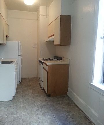 4th image of 61-05 39th Avenue 6a