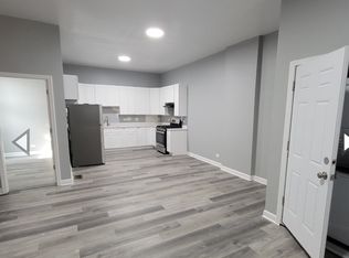 2258 W 21st St #1F, Chicago, IL 60608