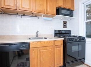 2808 16th Rd S APT B, Arlington, VA 22204